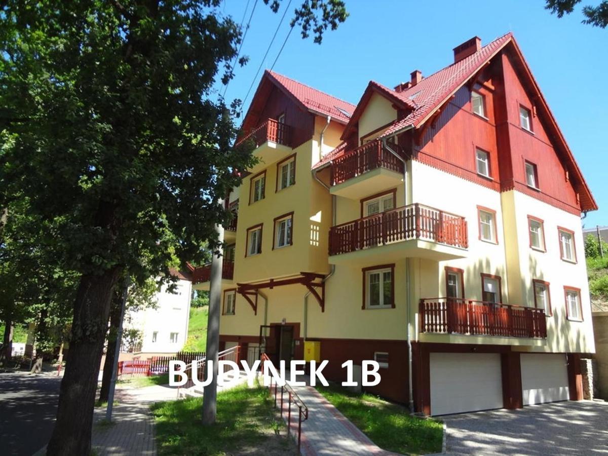 Apartamenty Sun&Fun Rezydencja Pod Debami Nad Lomnica 1B I 2B- Blisko Centrum I Sklepow W Otoczeniu Zieleni Karpacz Esterno foto