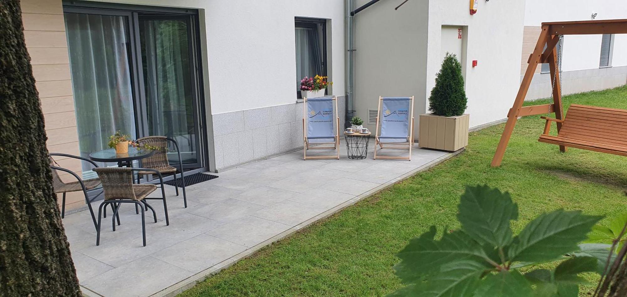 Apartamenty Sun&Fun Rezydencja Pod Debami Nad Lomnica 1B I 2B- Blisko Centrum I Sklepow W Otoczeniu Zieleni Karpacz Camera foto